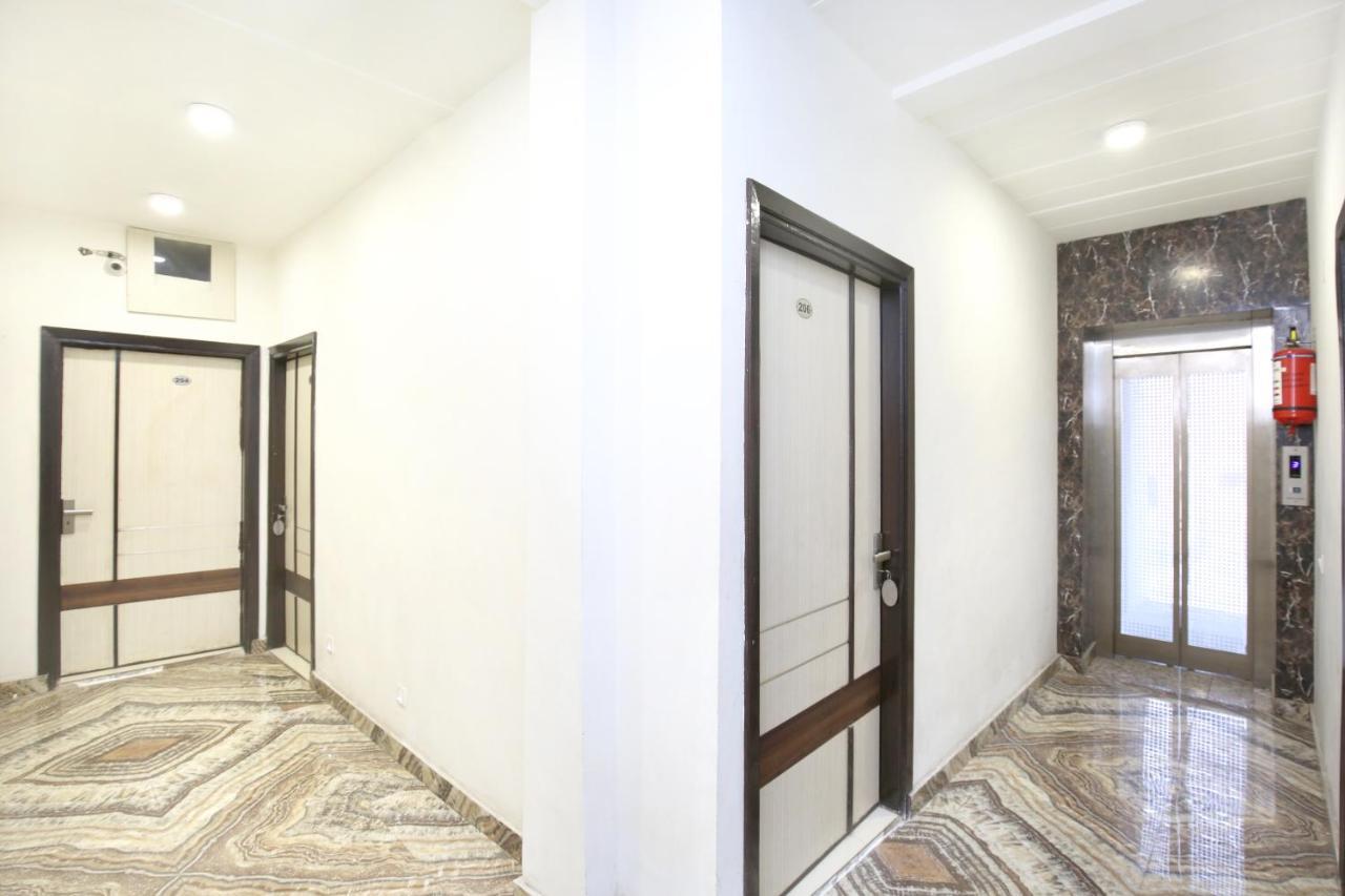 Hotel Oyo 14510 Harpal Classic 2*